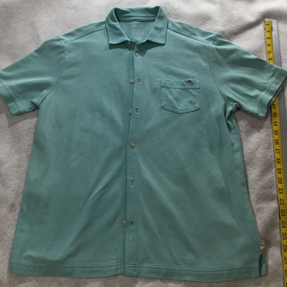 Tommy Bahama Men’s Seafoam Casual Button Down Shirt size Large gently used